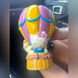 hello kitty cookie jar